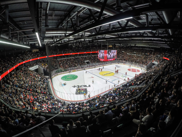 Match du Lausanne Hockey Club (LHC) a la Vaudoise arena.