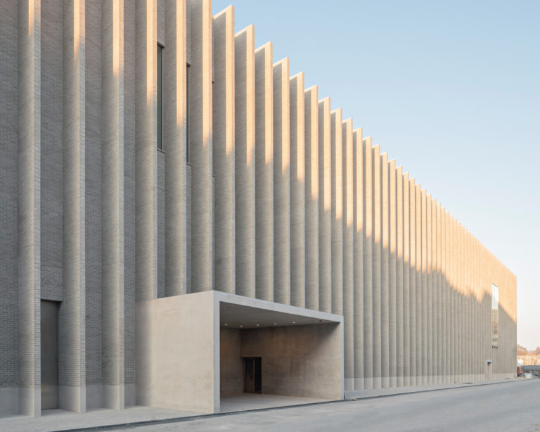 Entree du MCBA. Musee Cantonal des Beaux-Arts de Lausanne Plateforme 10